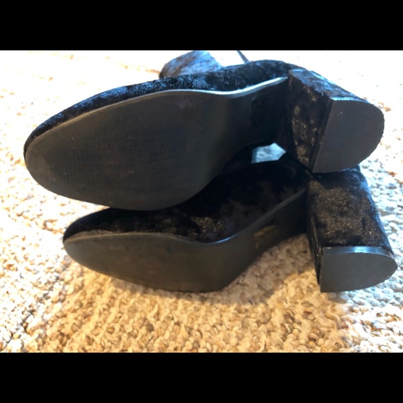 Adorable booties by Nasty Gal size 6 - Picture 4 of 4